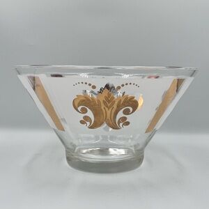 Anchor Hocking Fleur de Lis Chip Bowl MCM Vintage 1960's